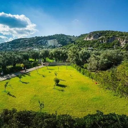 Olive Grove House - Private Appartement Lefkáda